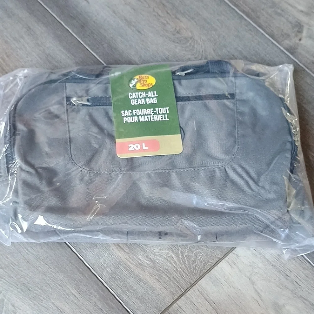 Bass Pro Shops sturdy spacious